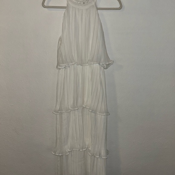 Halter Neck Ruffle Tiered Layered Chiffon Flowy Midi Dress - Picture 4 of 4